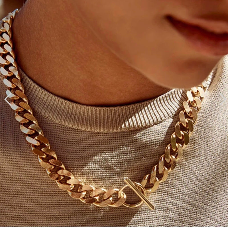 Chunky T-Bar Chain Necklace